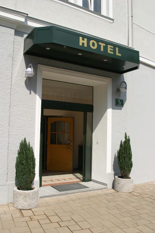 ホテル フェイヒティンガー グラーツ エクステリア 写真